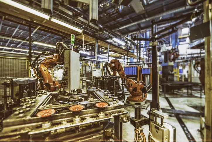 roboty automatyczne wykorzystywane w produkcji 5